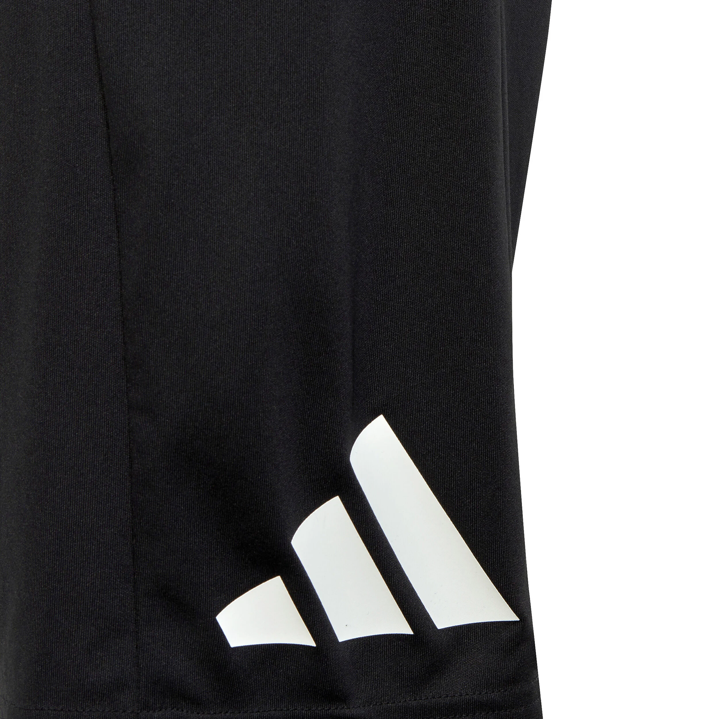 Essentials Train AEROREADY Logo Regular-Fit Shorts Jungen - Schwarz