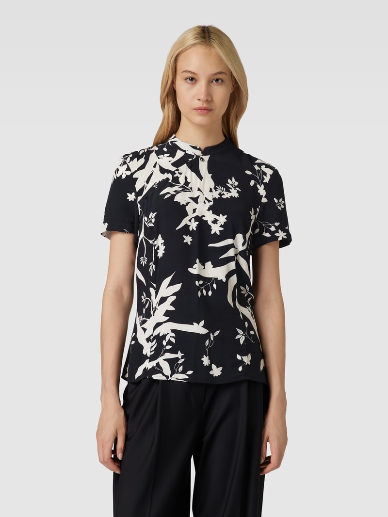 Blusenshirt mit floralem Muster in schwarz