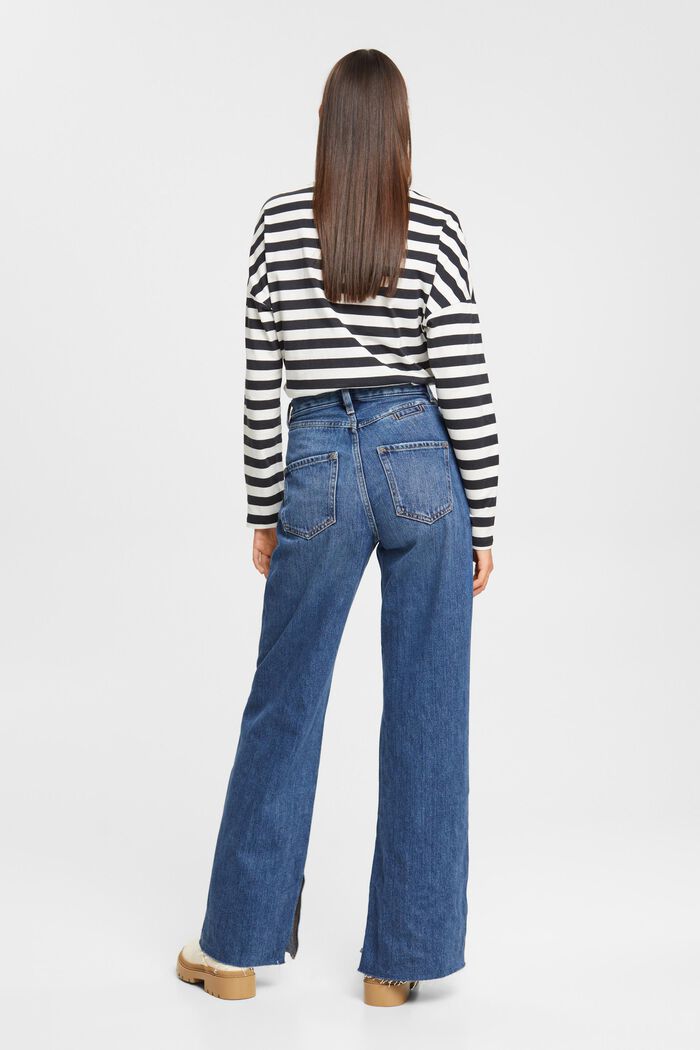 Jeans mit weitem Bein