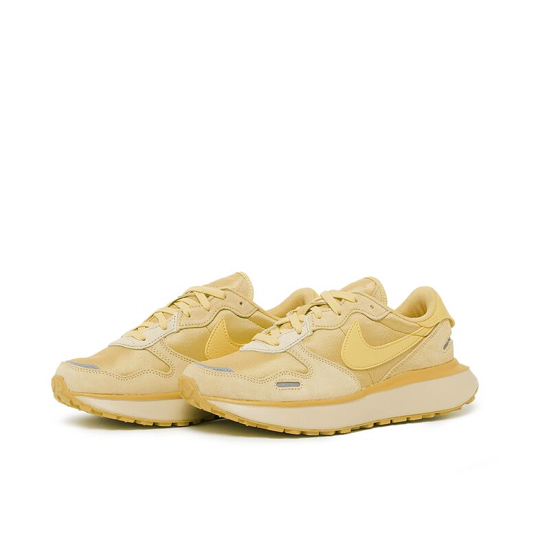 NIKE Wmns Phoenix Waffle 