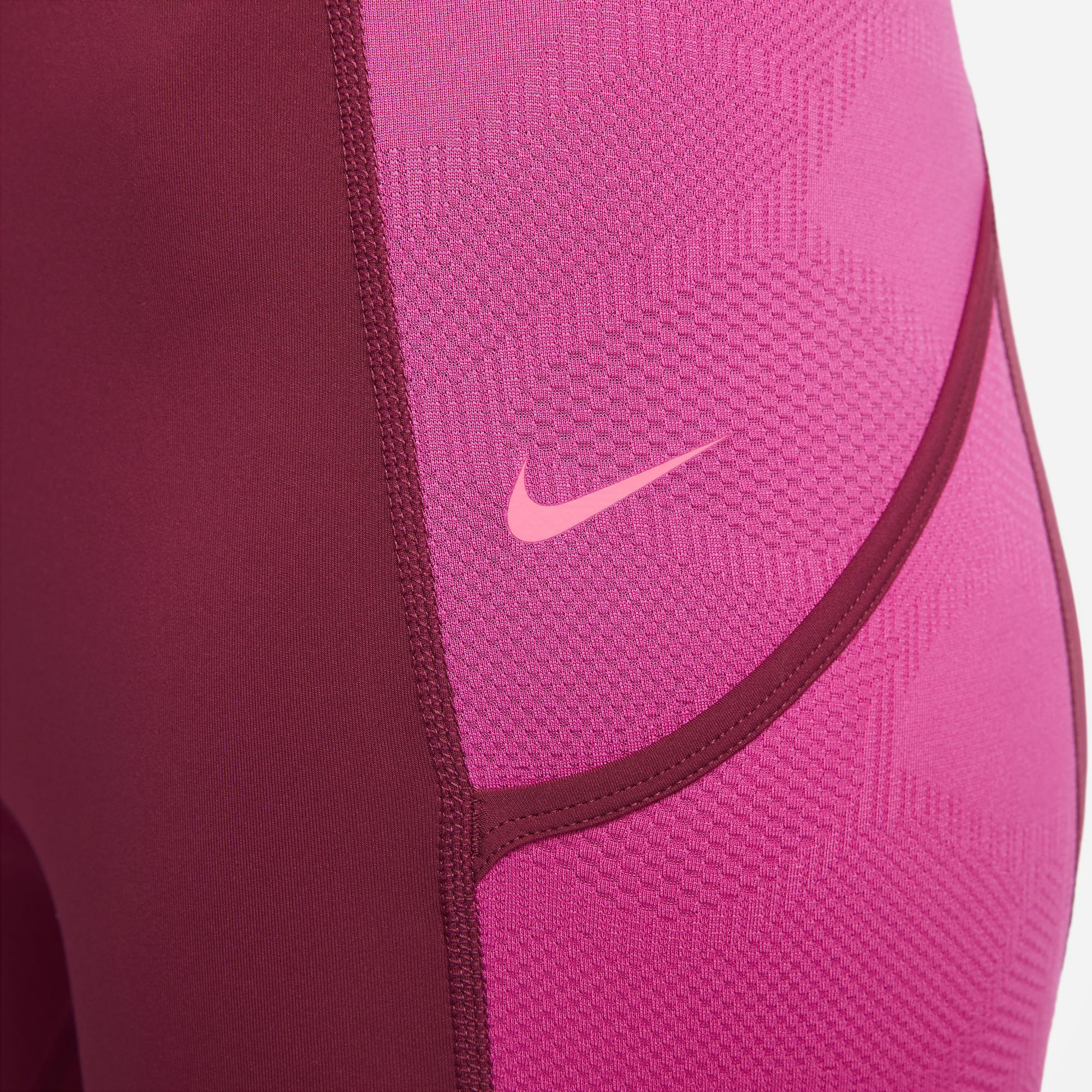 Dri-Fit Performance Heritage Tight Damen - Rot, Pink