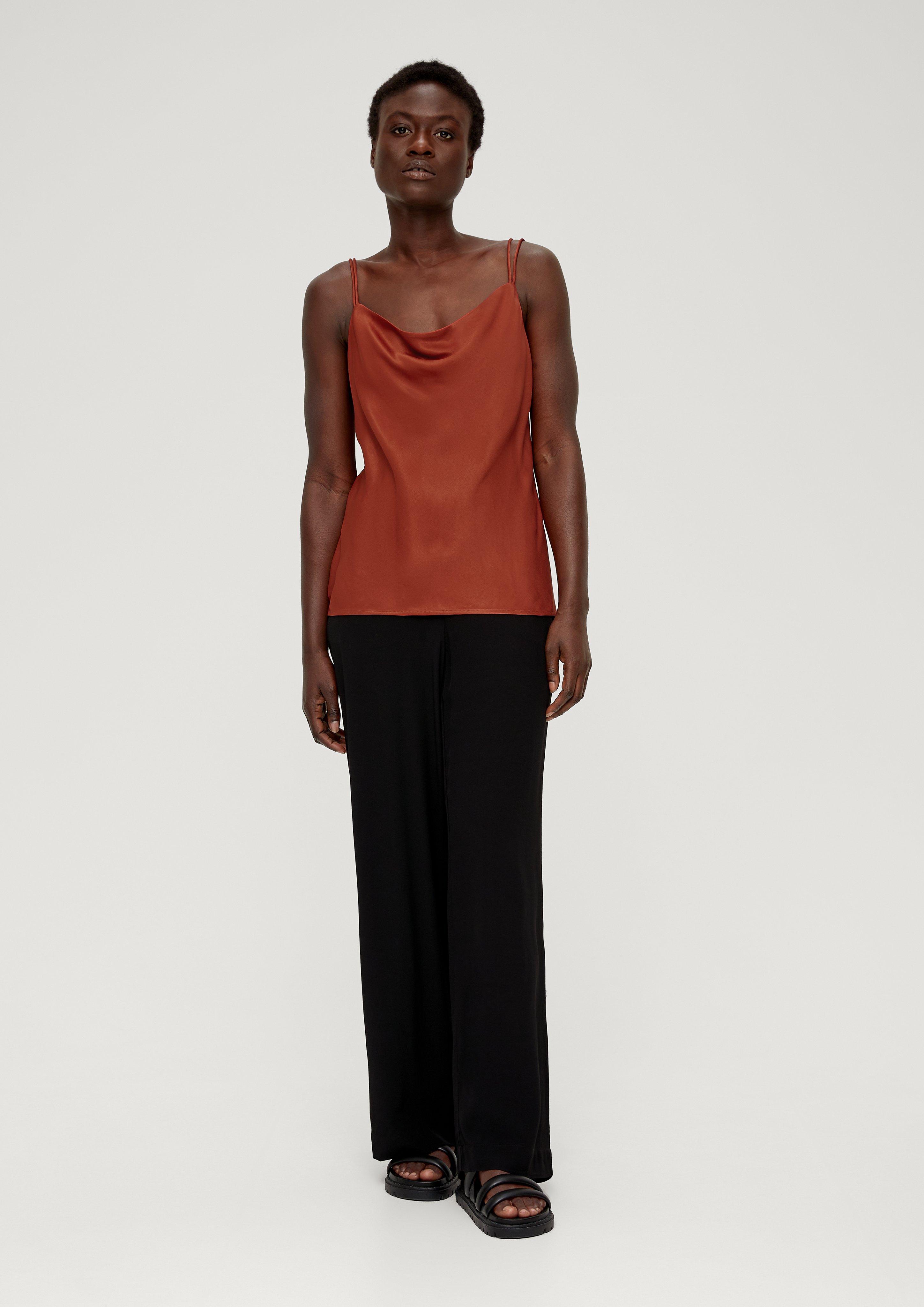 Satin-Top aus Viskose  2132060-2813