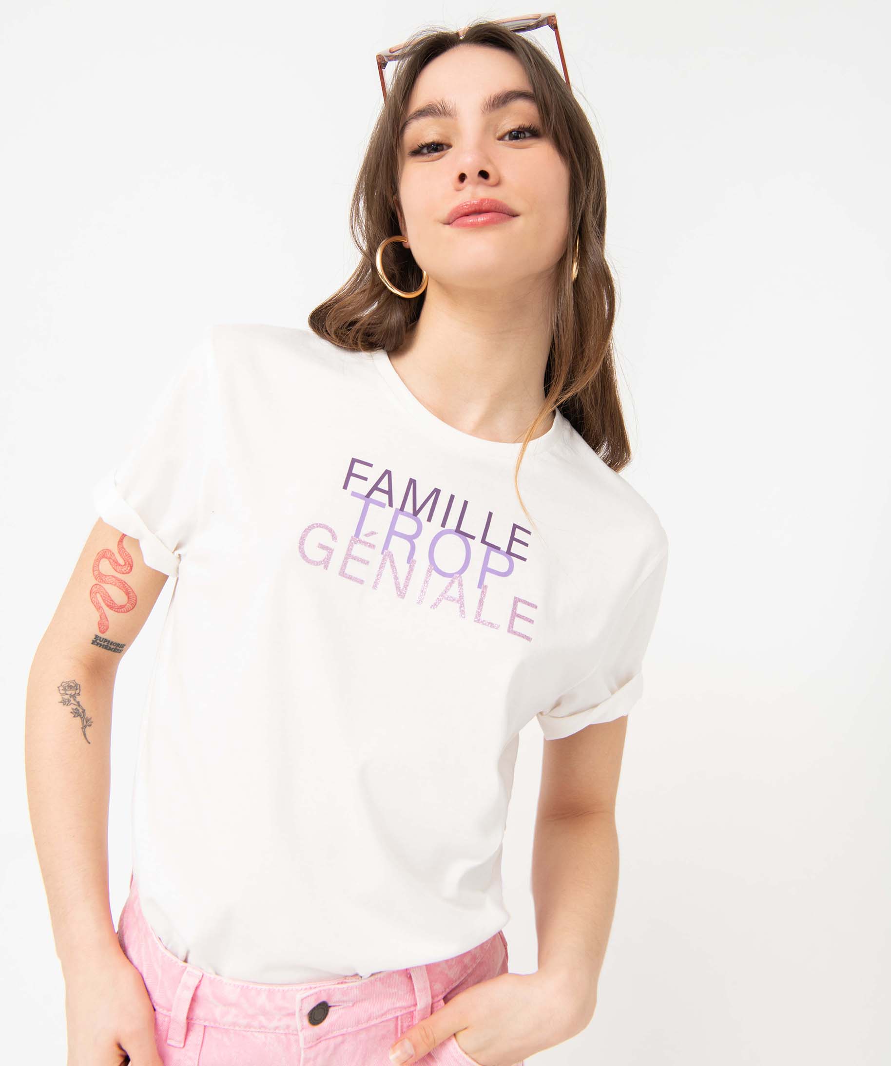 Tee-shirt femme à manches courtes avec message pailleté blanc | GEMO