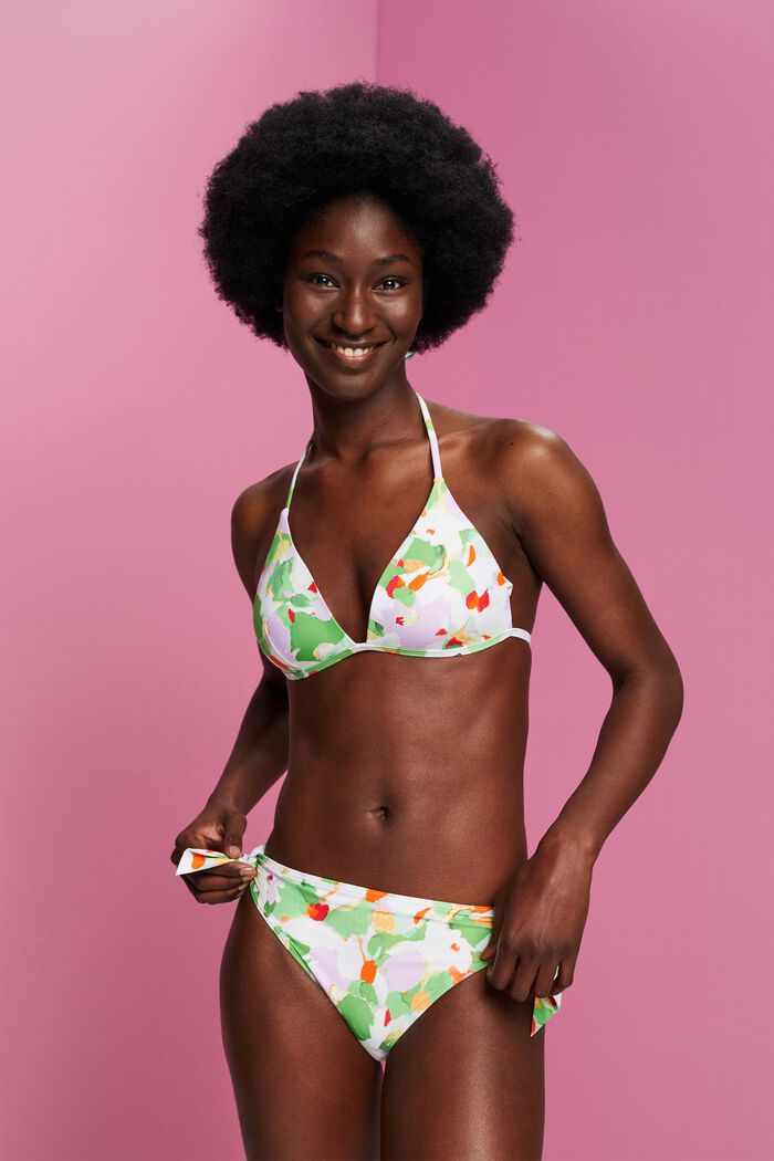 Recycelt: wattiertes Triangel-Top