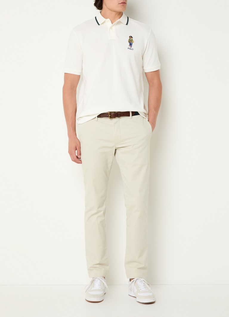 Polo Ralph Lauren de corte regular, confeccionada em algodão piqué com bordado do logotipo.
