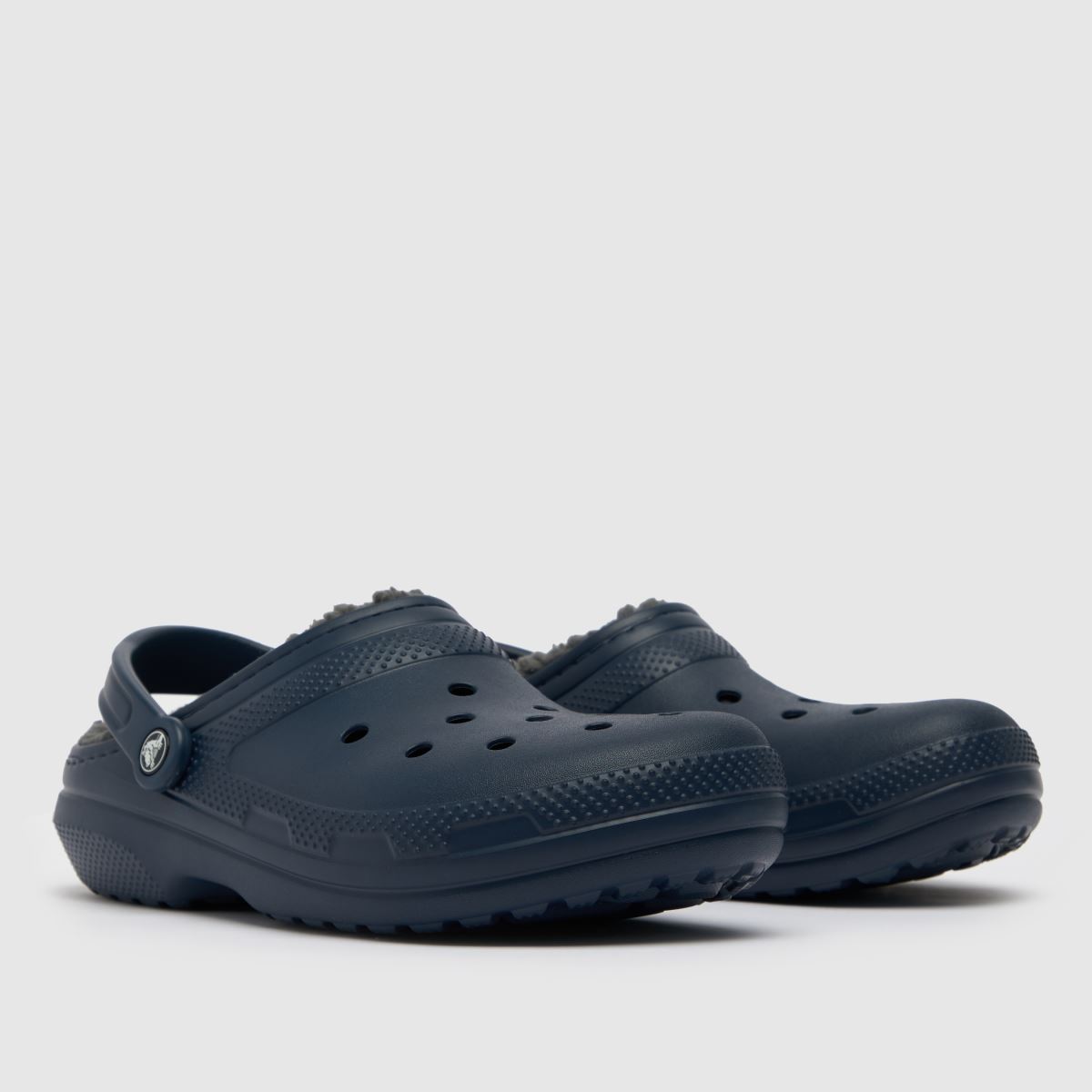 Crocs klasszikus bélelt klumpa szandál sötétkék színben