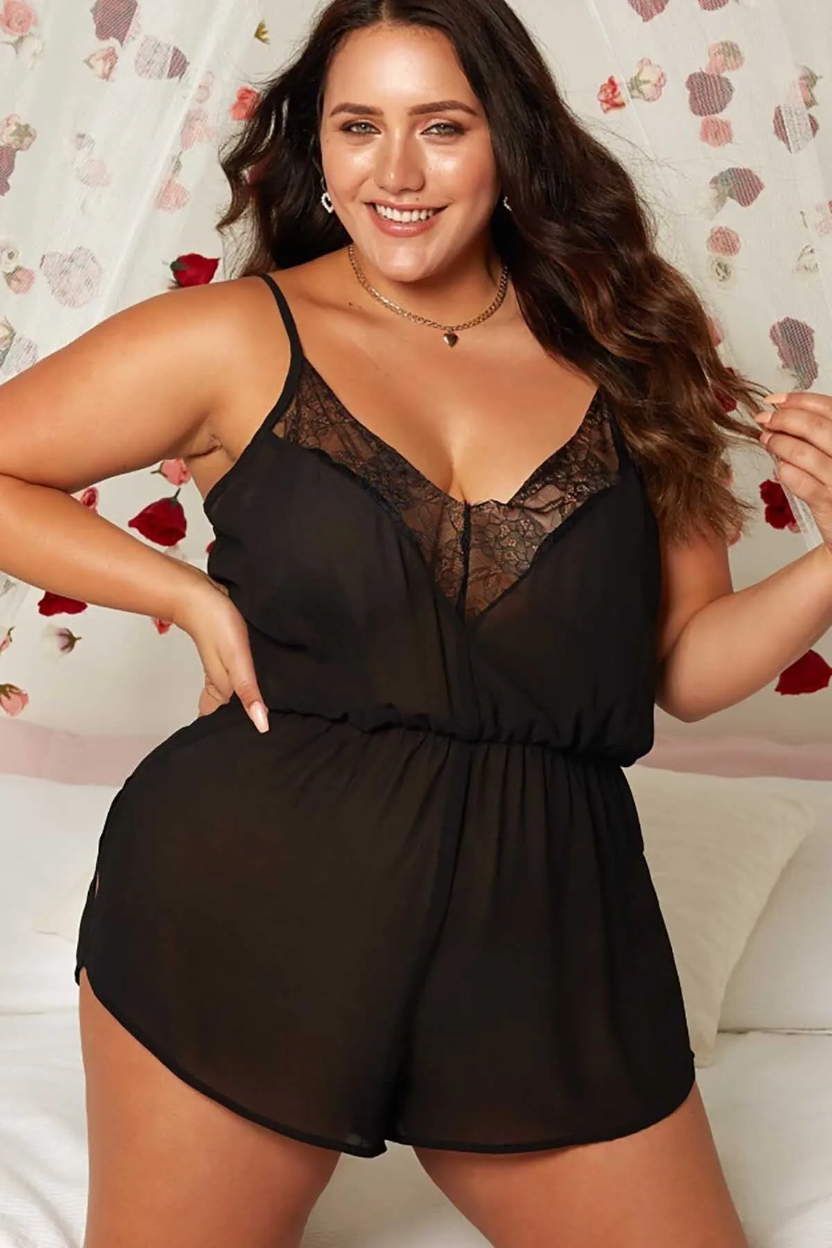 Merry See  Spitzenbesticktes Chiffon-Overall-Nachthemd