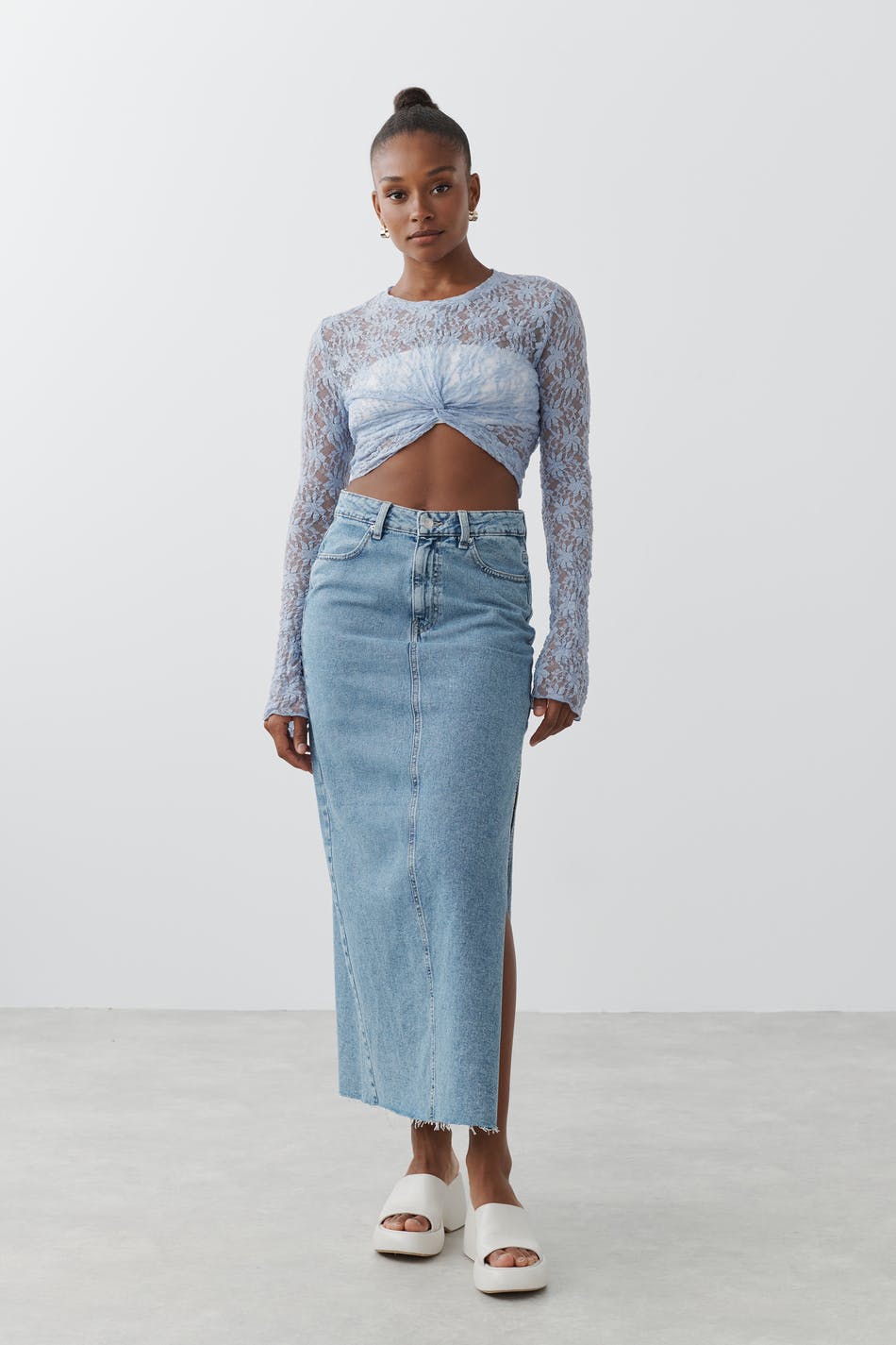 Lace flare sleeve top