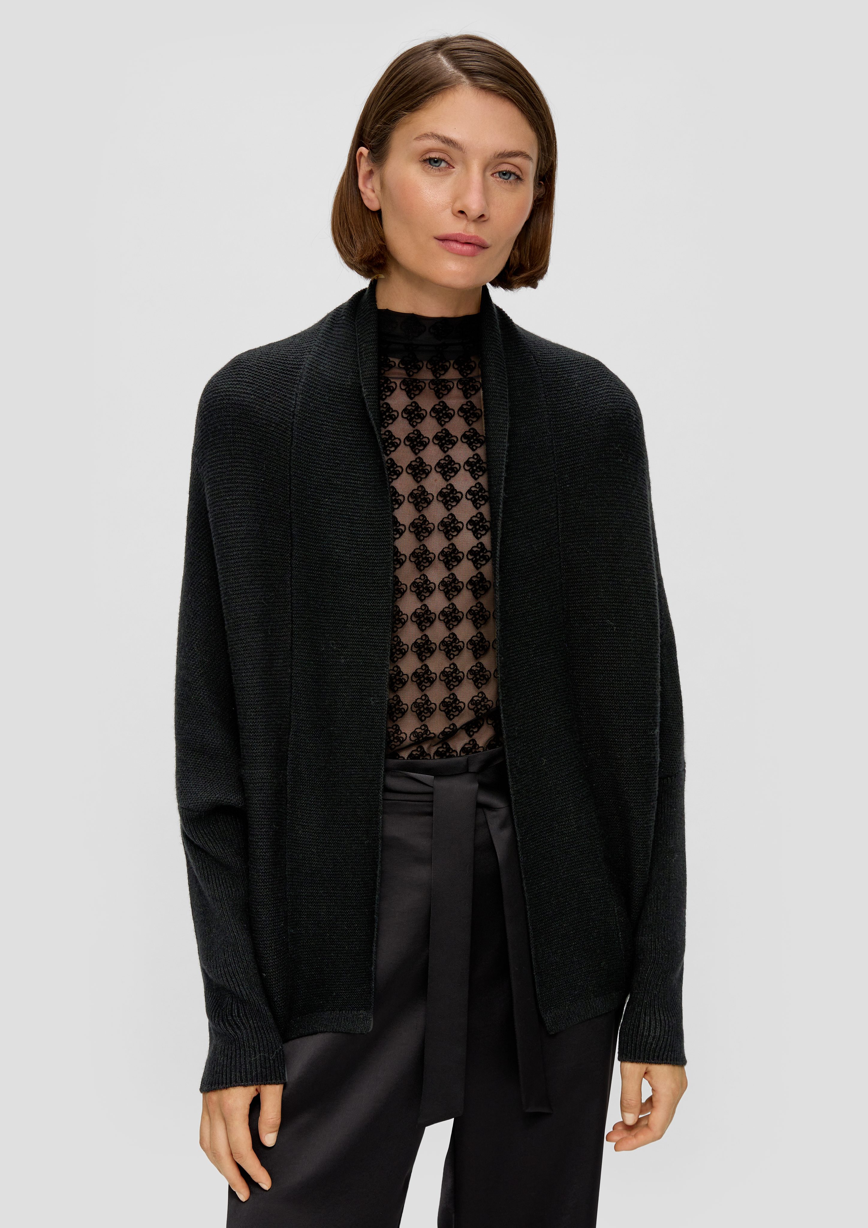 s.Oliver BLACK LABEL Strickjacke Cardigan mit Pailletten Pailletten