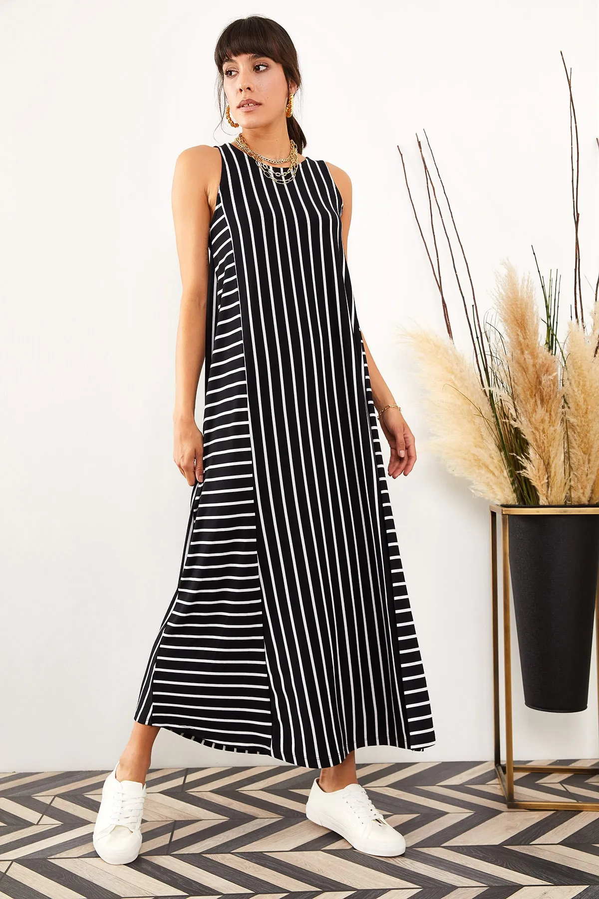 Olalook  Schwarzes gestreiftes langes Freizeitkleid für Damen ELB-19001075