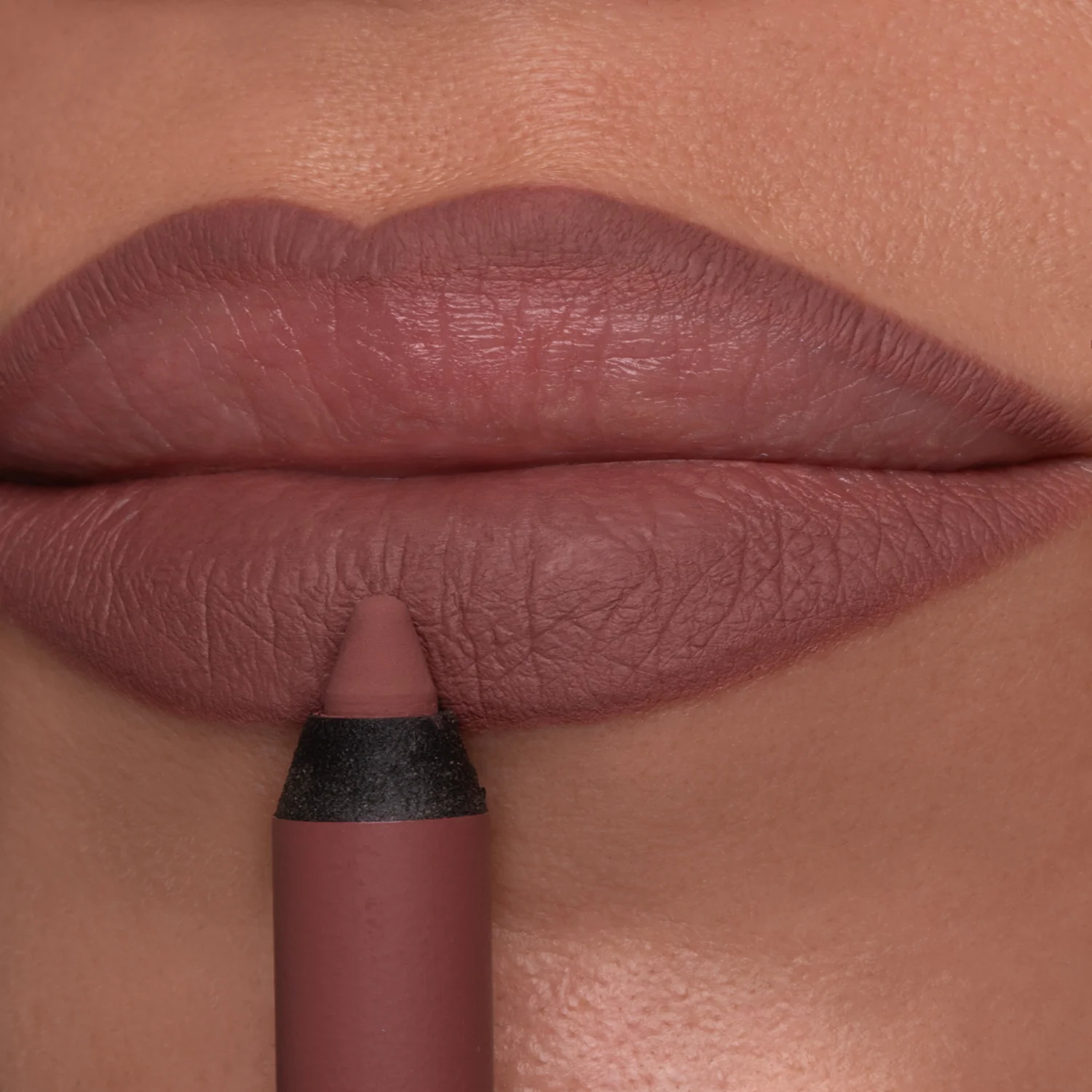 Stay On Me Lip Liner - Leppeblyant