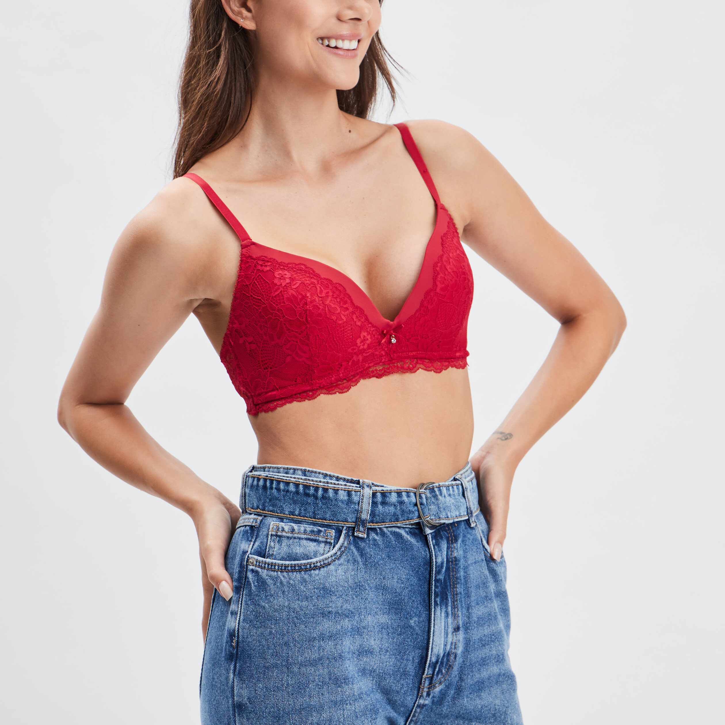 Soutien-gorge triangle dentelle rouge femme | La Halle