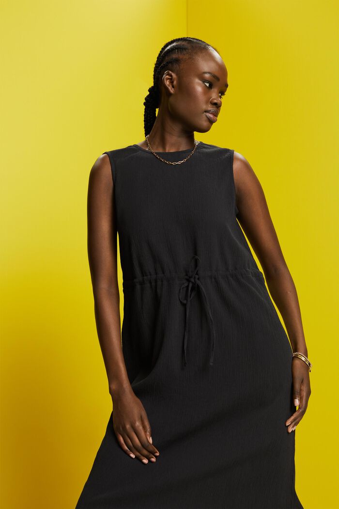 Maxikleid in Crinkle-Optik