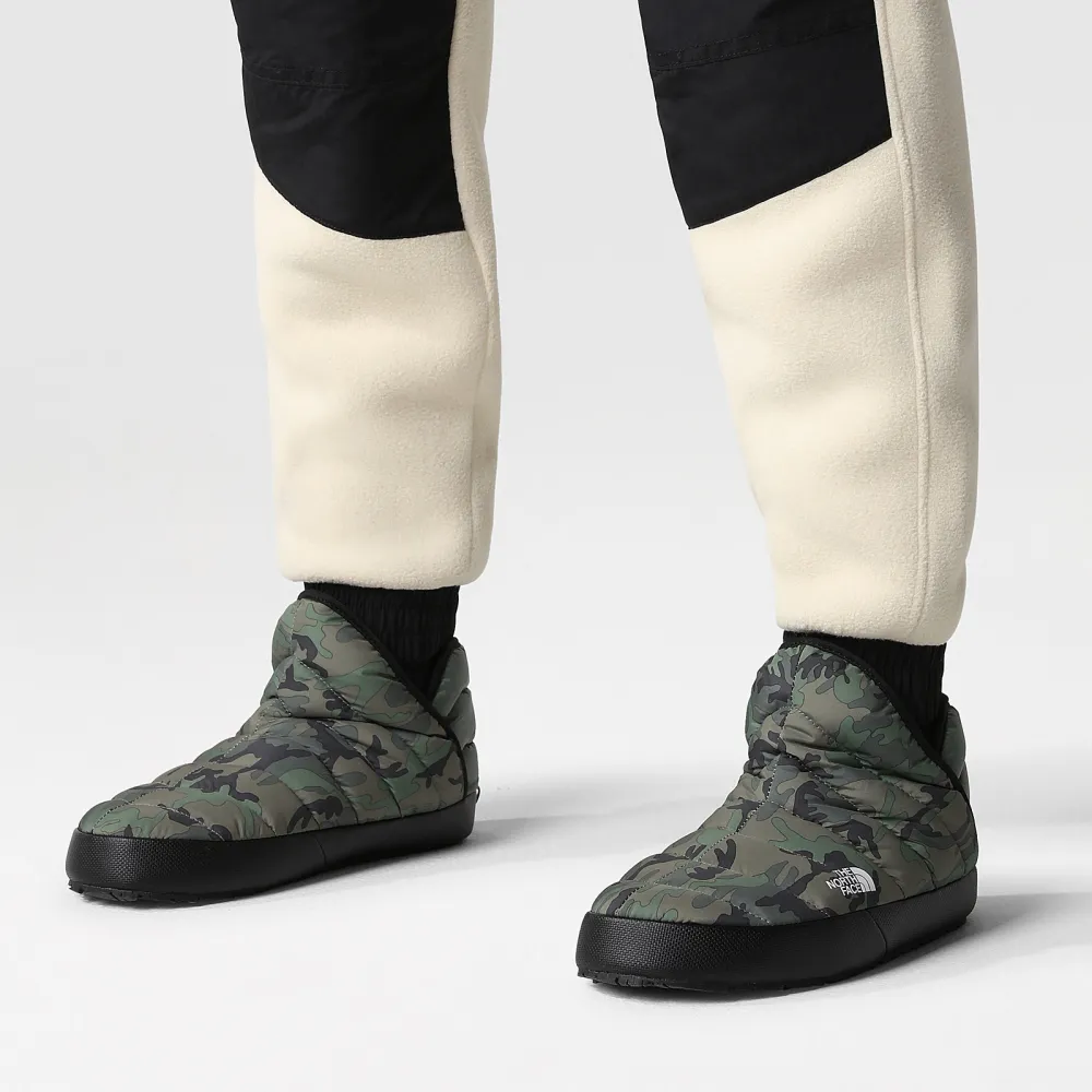 The North Face Traction NF0A3MKH28F / schwarz