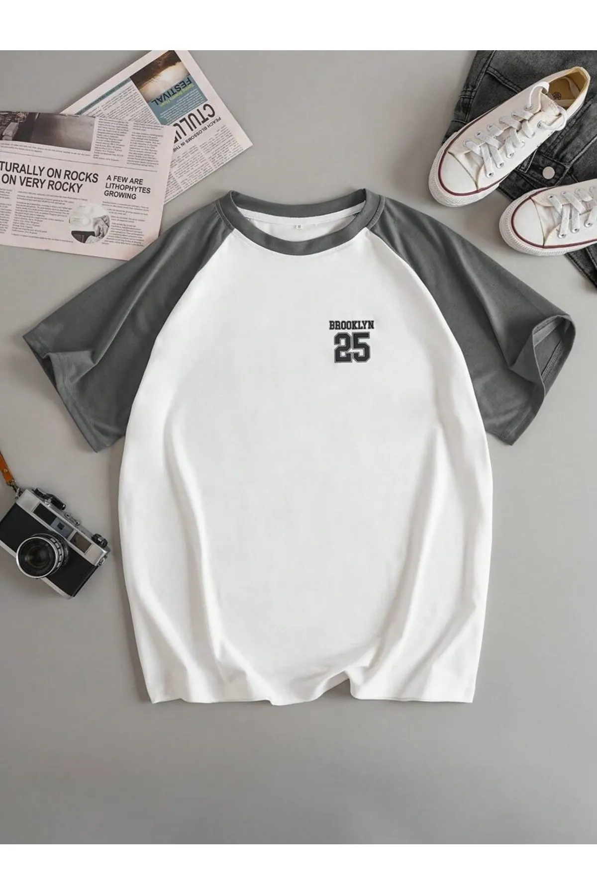 MOONBULL  T-Shirt - Weiß - Regular Fit