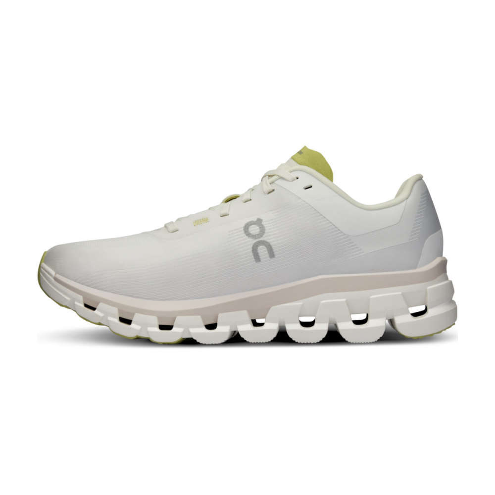ON Cloudflow 4 3WD30110248 / weiss