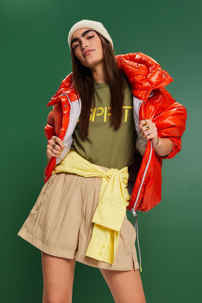 Plissierte Shorts mit hohem Bund