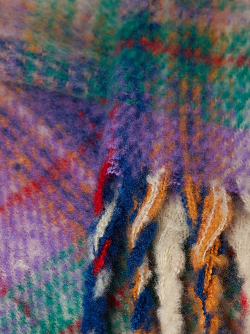 Schal mit Tartan-Karo Modell 'AMAKENA' in fuchsia