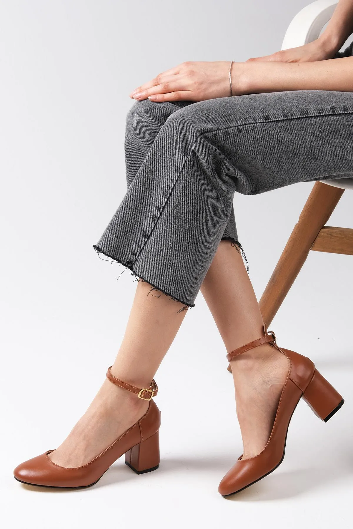 Mio Gusto  Celine Tan Color Damen-Schuhe mit Absatz