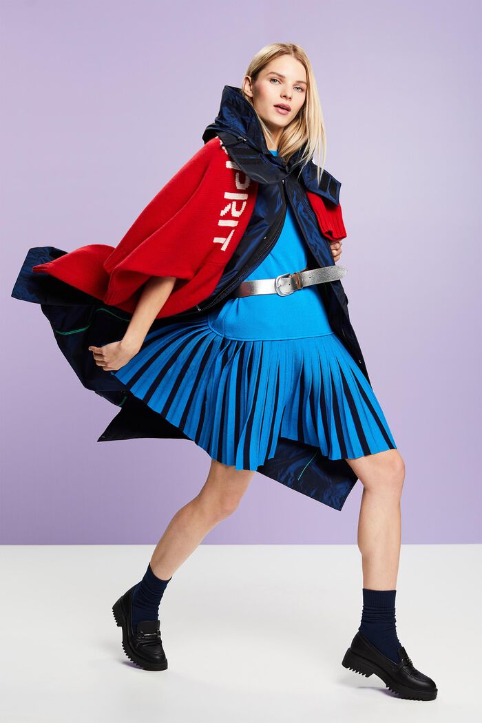 Plissiertes T-Shirt-Kleid in Minilänge
