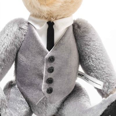 James Bond Goldfinger 60. Jubiläum Teddybär mit Musikwerk, 30 cm, hellgrau