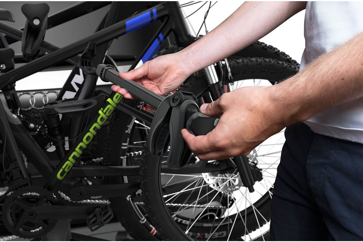 Thule VeloSpace XT fu00fcr 3 Fahrru00e4der
