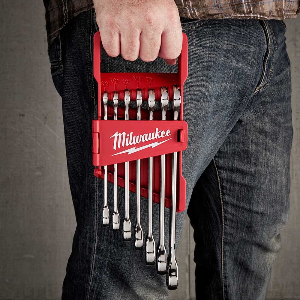 Jogo de chaves combinadas com catraca Milwaukee Imperial, 7 peças, código 48229406