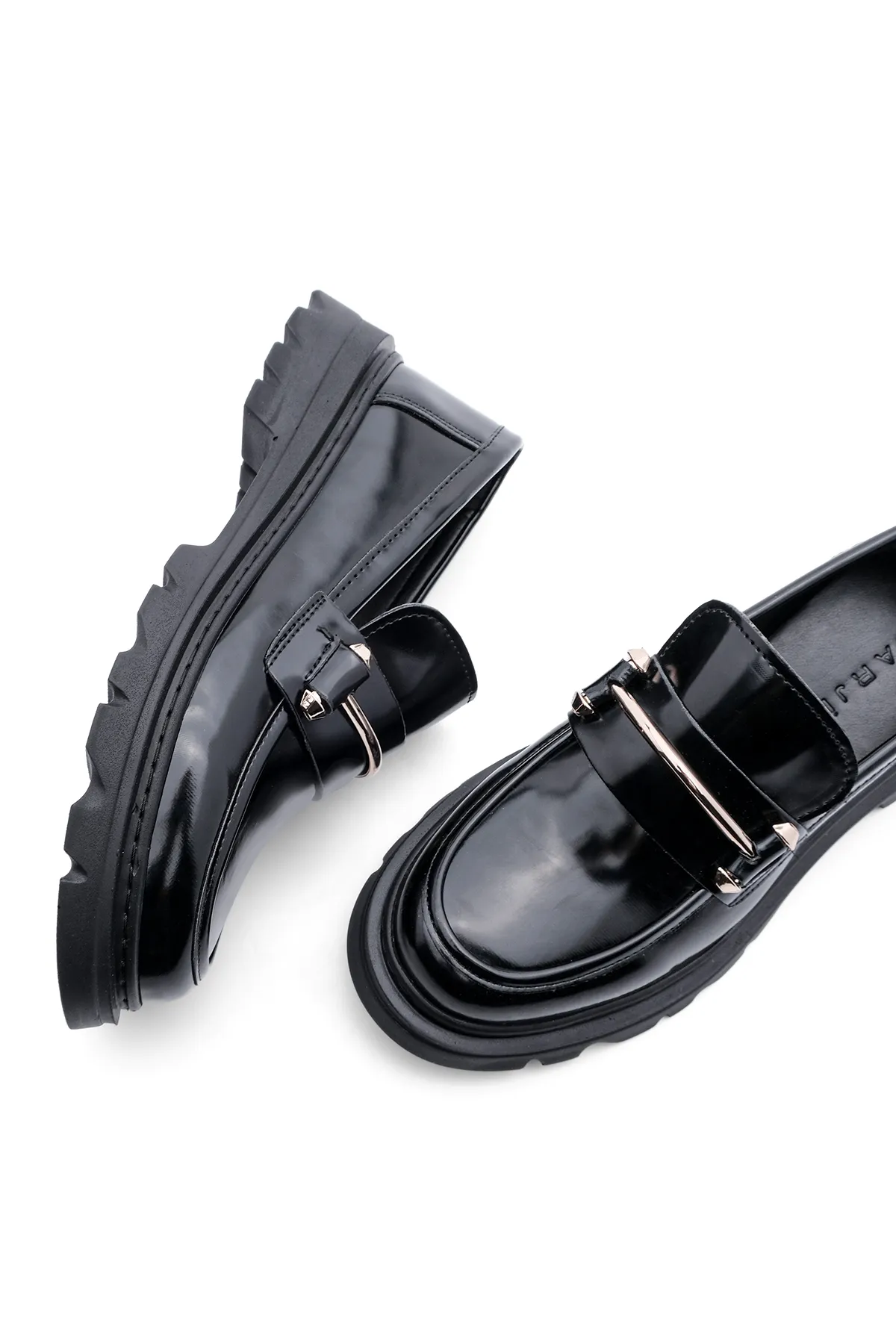 Marjin  Damen Loafer Dicke Sohle Kette Freizeitschuhe Zolez Schwarz Öffnung