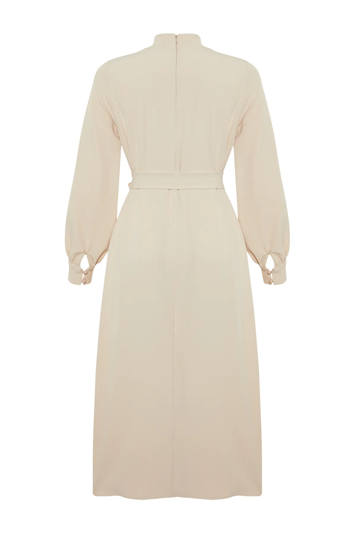 Trendyol Modest  Ecrufarbenes, gewebtes Kleid mit Stehkragen und Gürtel TCTSS24EB00174