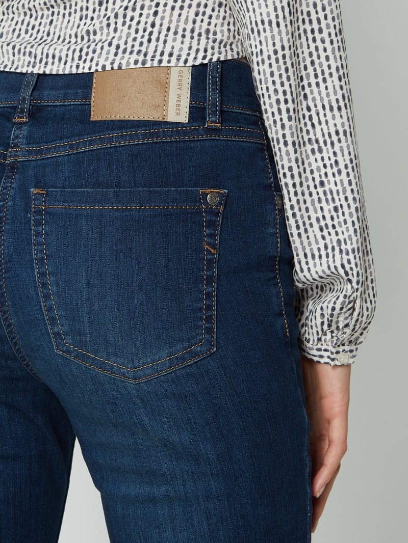 Skinny Fit Jeans mit Bio-Baumwolle in marineblau