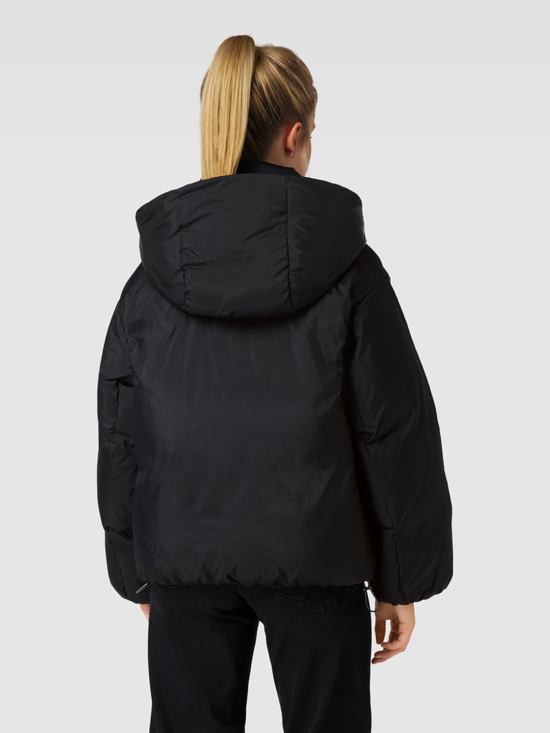 Daunenjacke mit Kapuze Modell 'PILLOW' in schwarz