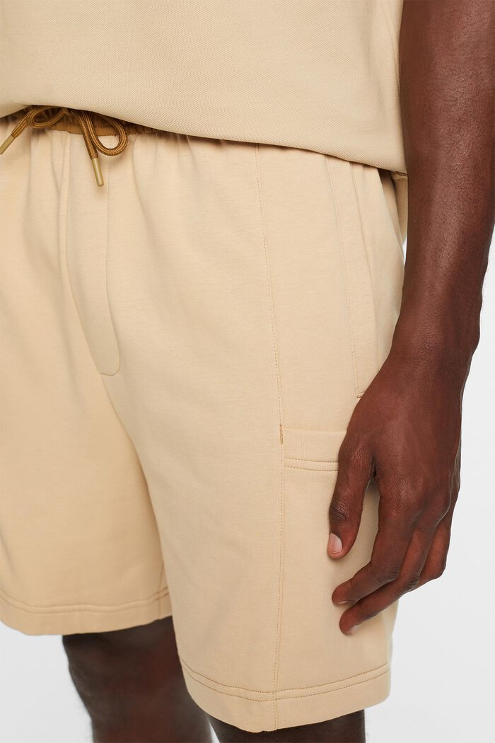 Shorts im Jogger-Stil