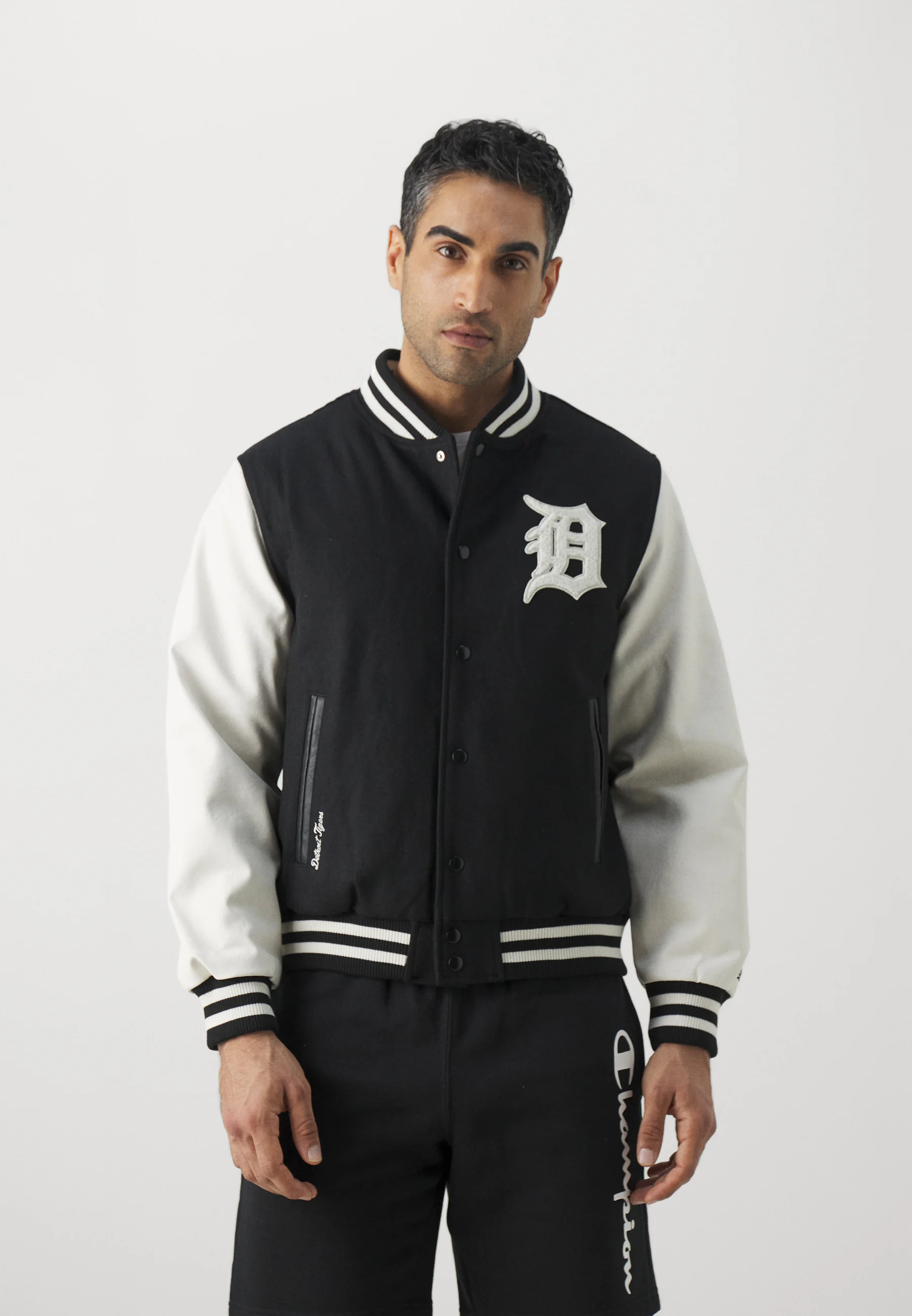 Equipo universitario de los Detroit Tigers de la MLB de New Era