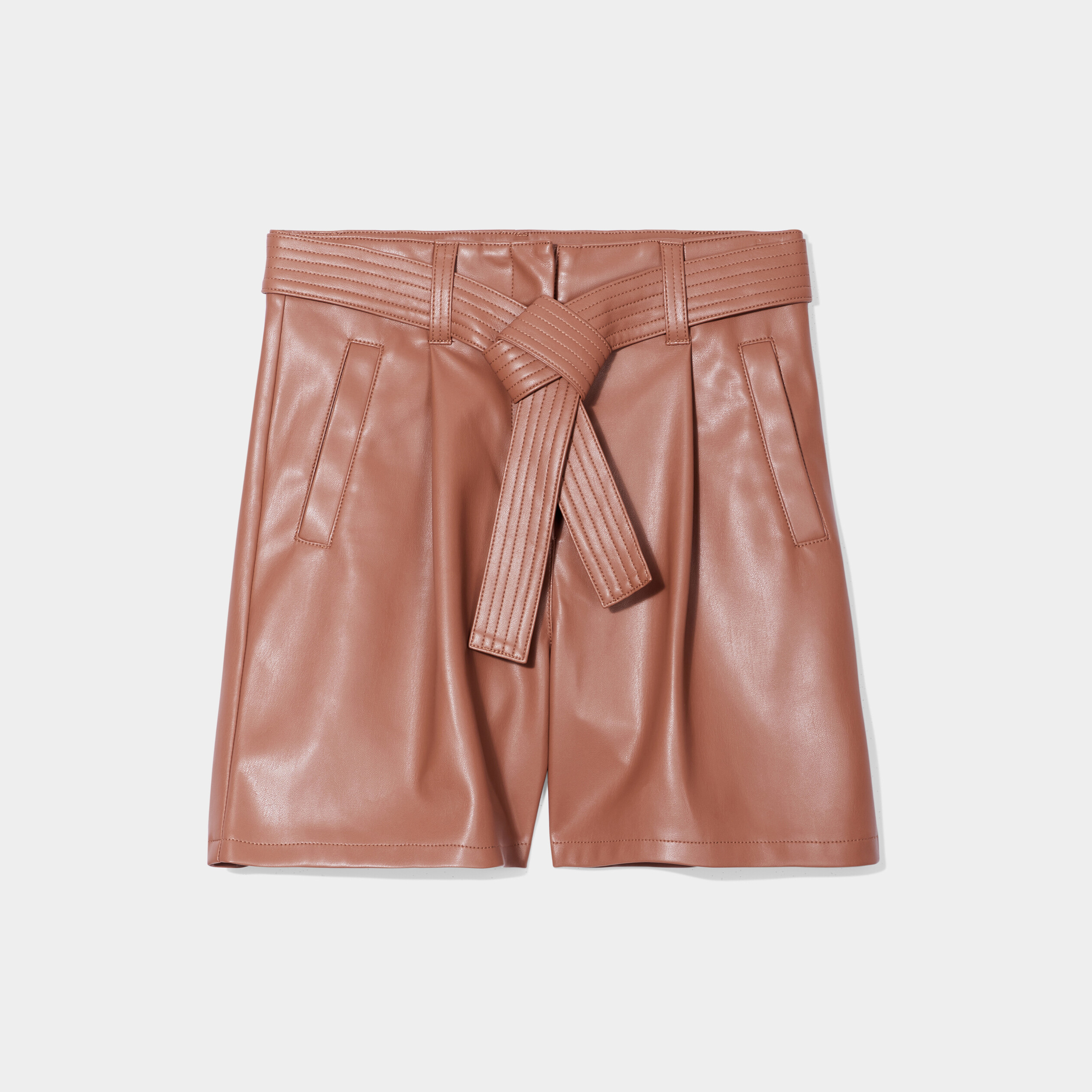 Short simili cuir large ceinturé marron femme | La Halle