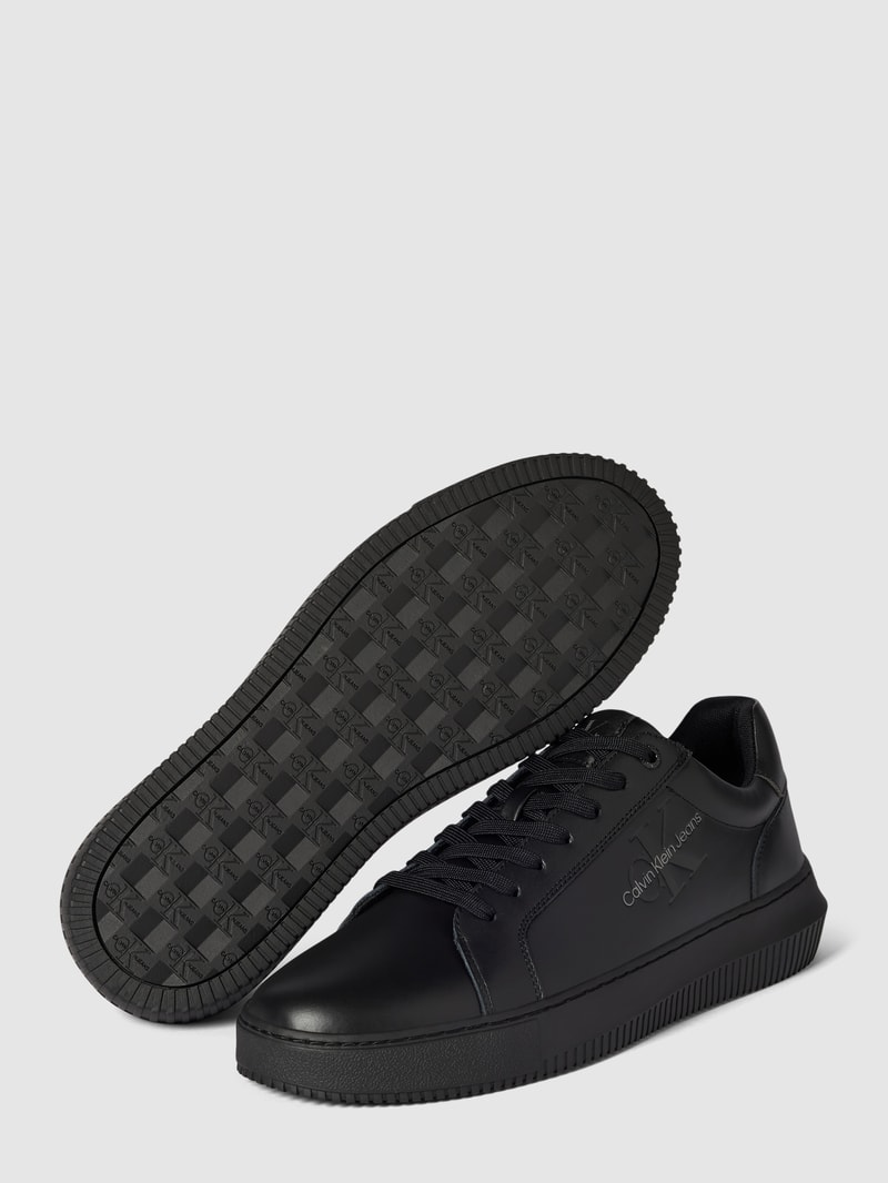 Sneaker mit Logo- und Label-Schriftzug in black