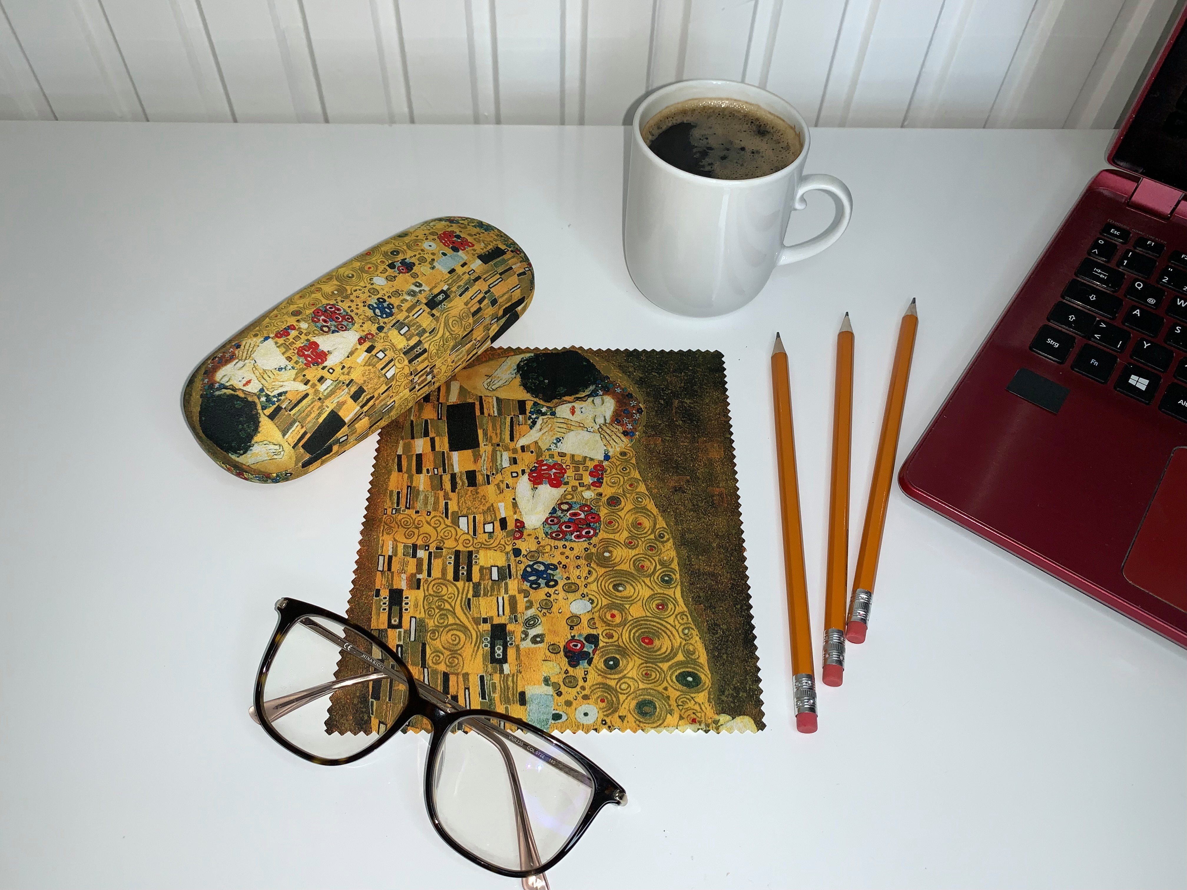 von Lilienfeld Brillenetui Brillenetui Gustav Klimt Der Kuss Liebe Kunst Brillenbox, stabiles mit Mikrofaser bezogenes Hardcase