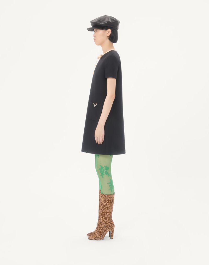 Vestido curto de crepe de alta costura