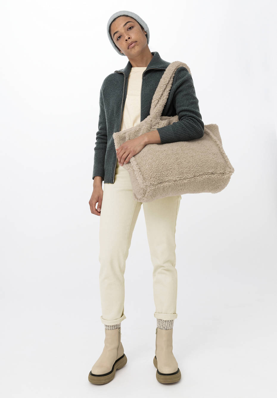 Strickjacke aus Bio-Merinowolle mit Kaschmir