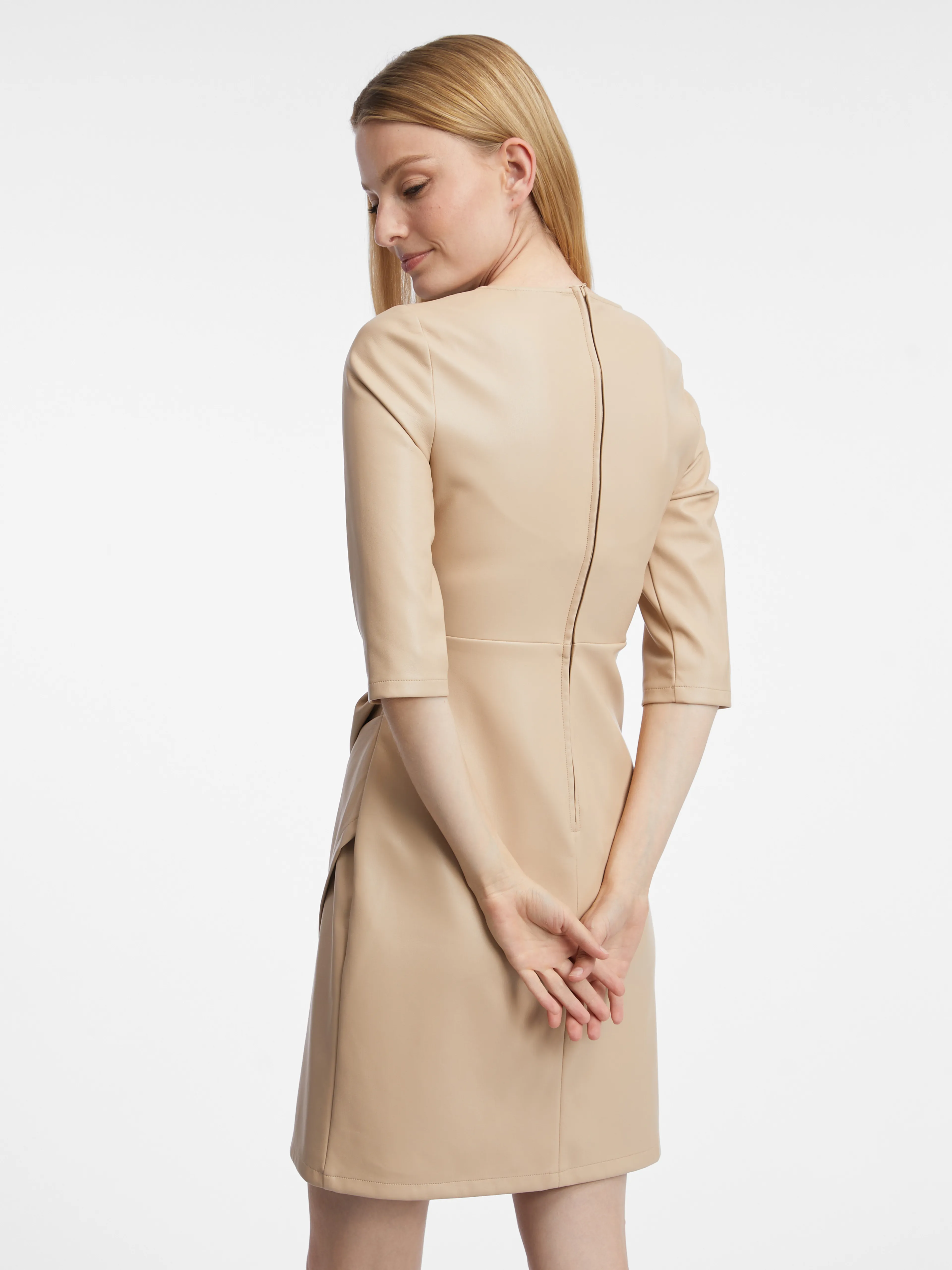Beigefarbenes Damen-Kunstlederkleid ORSAY