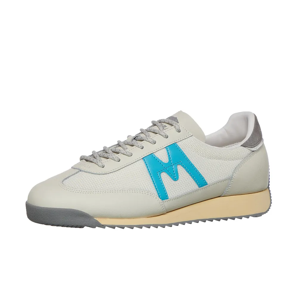 Karhu Mestari F805069 / weiss