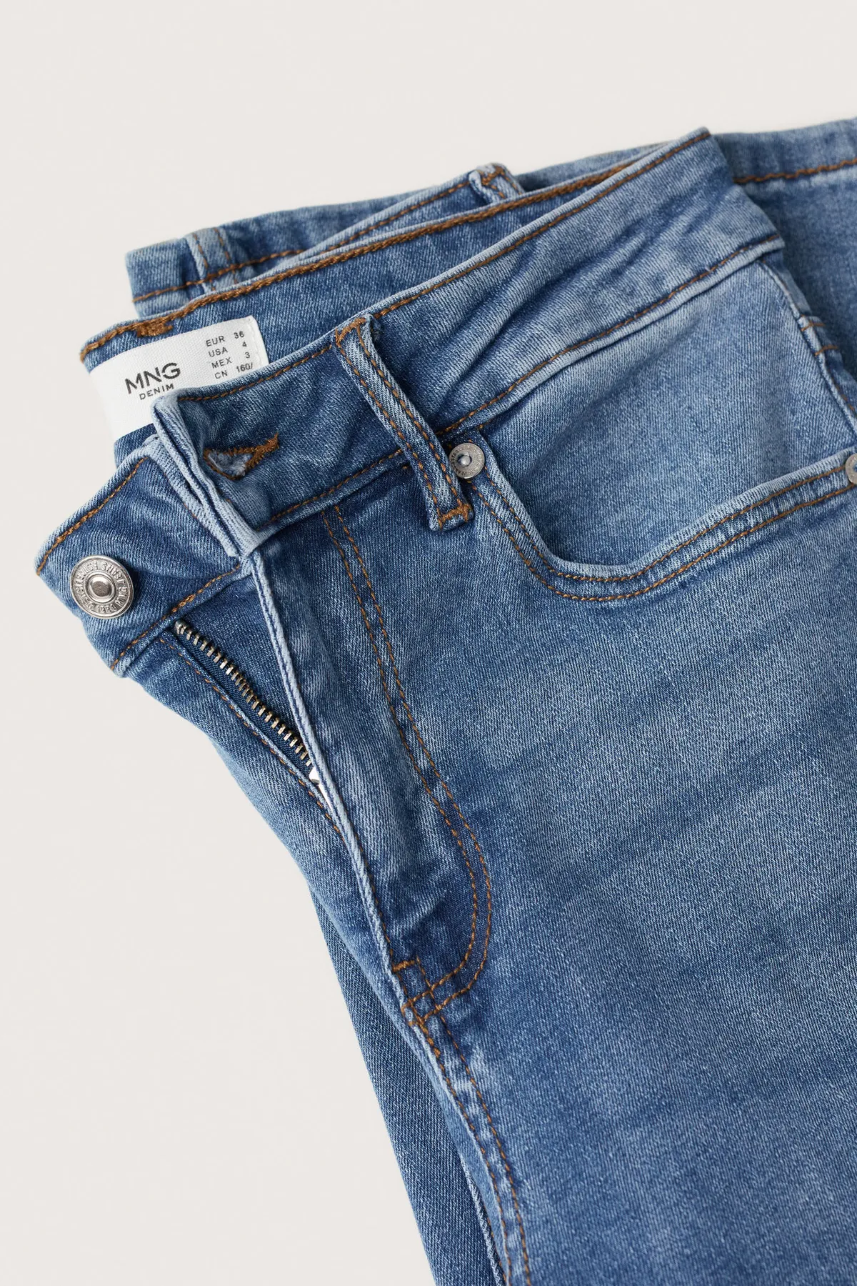 MANGO  Blaue Damenjeans 27040896