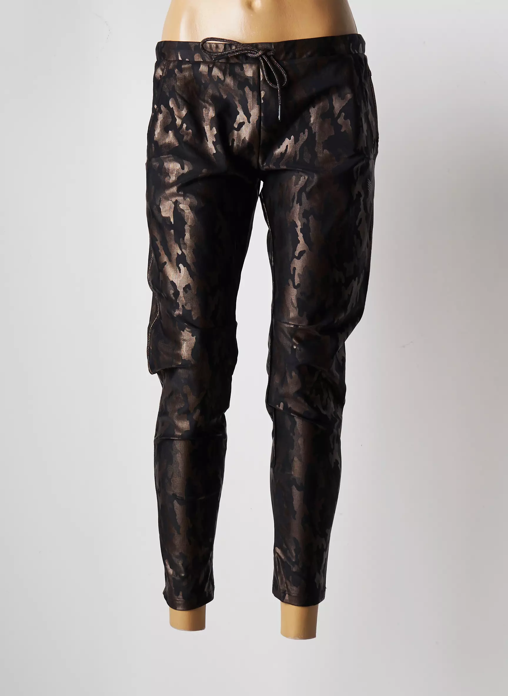 Hbt Jogging Femme couleur marron