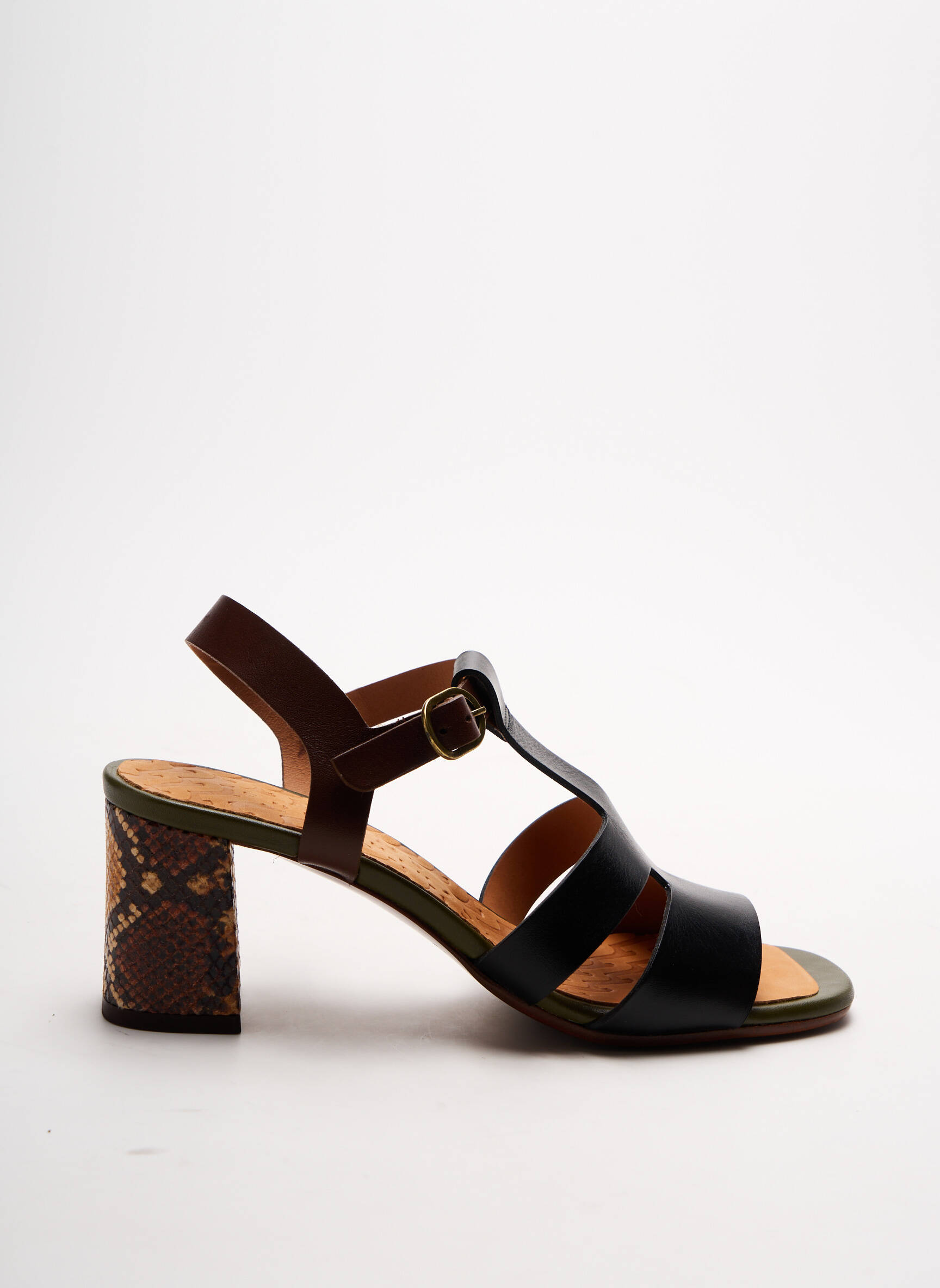 Chie Mihara Sandales Nu Pieds Femme couleur noir