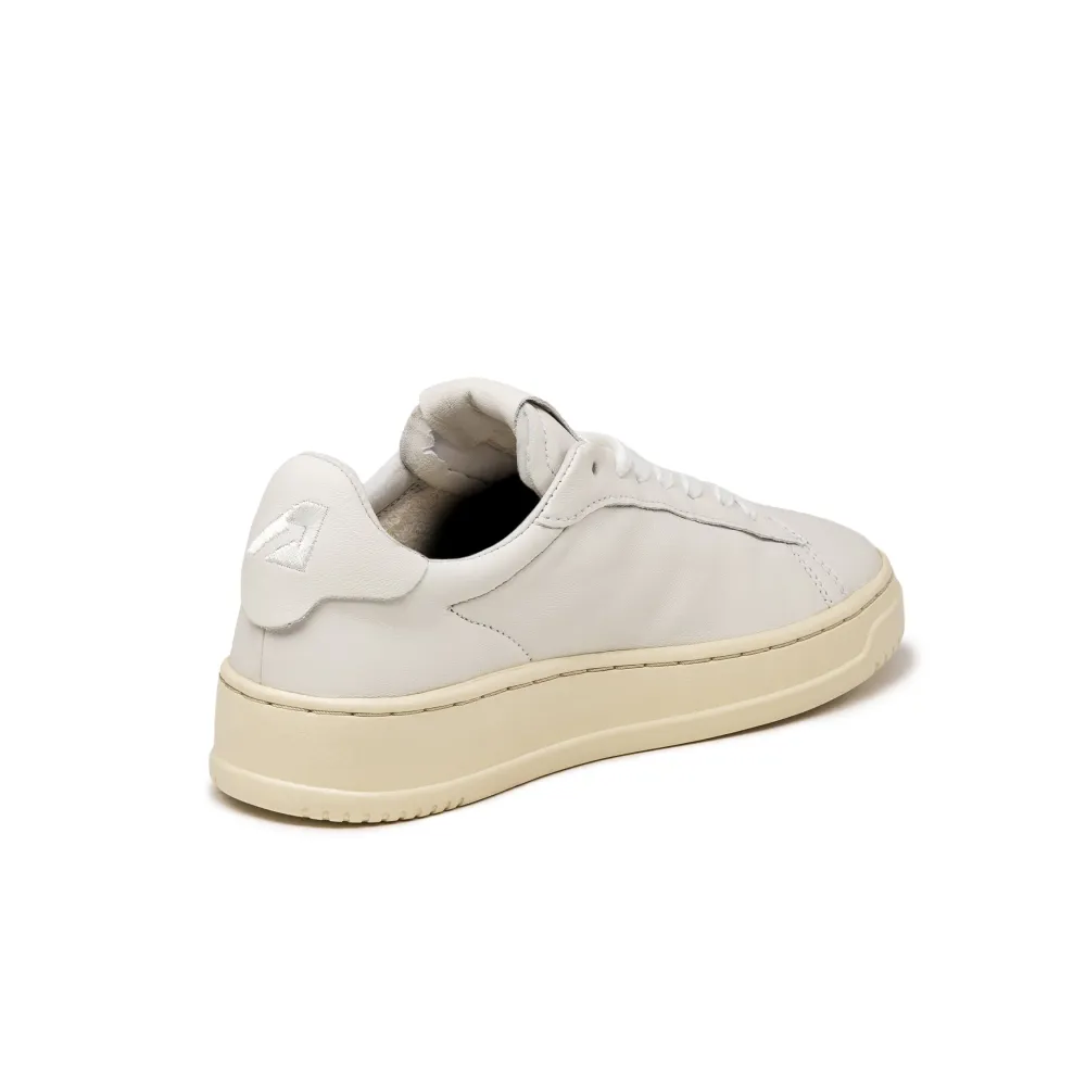 Autry Wmns Dallas Low ADLWGG01 / weiss