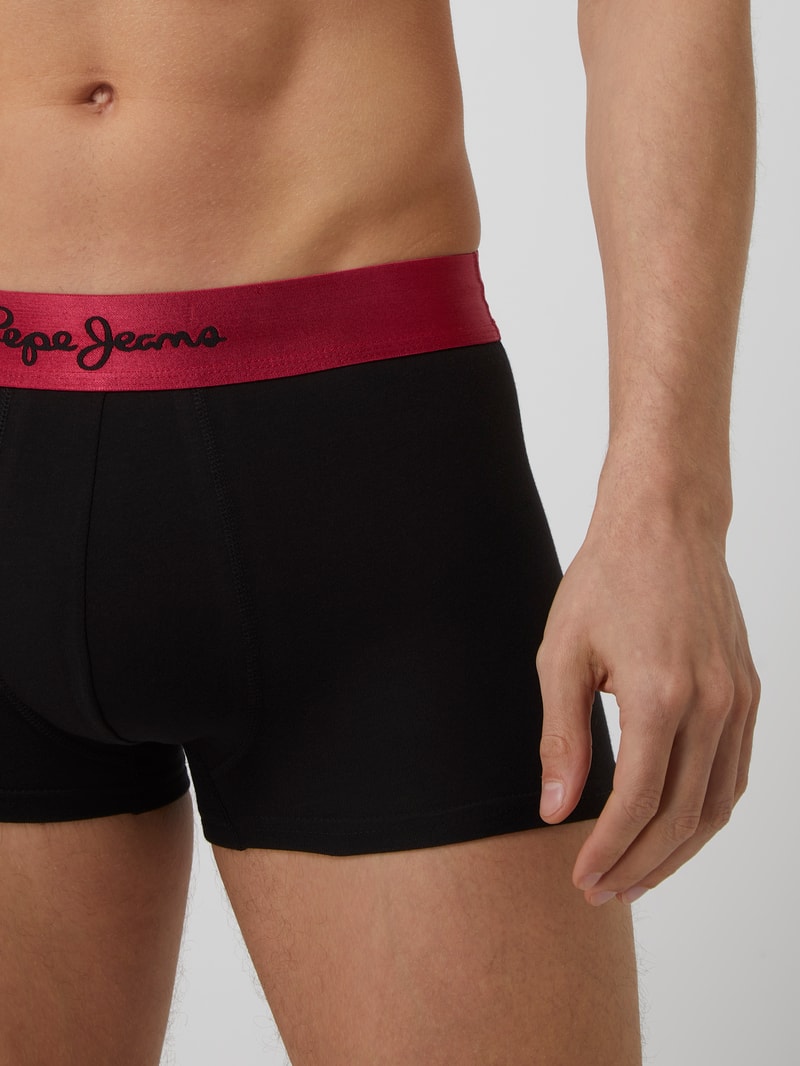Trunks mit Stretch-Anteil im 3er-Pack in schwarz