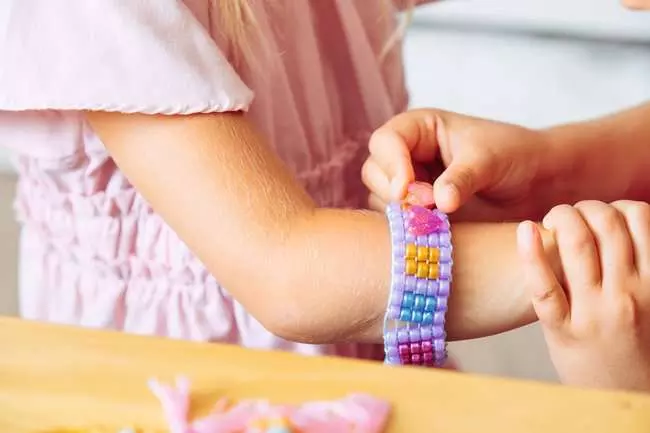 Magischer Perlenzauber Disney Princesses - Bastelset für Kinder ab 5 Jahren
