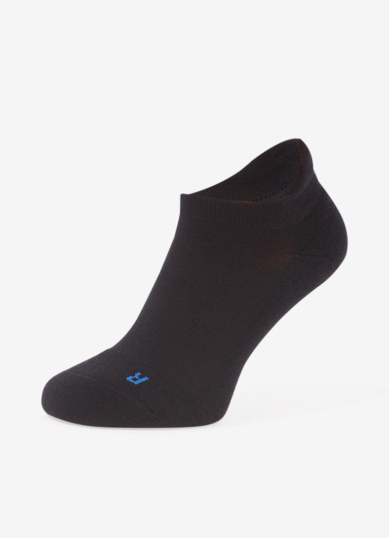 Șosete sport Falke Keep Warm, confecționate dintr-un amestec de lână virgină.