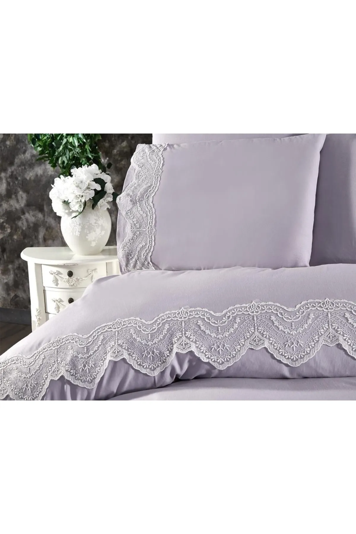 Çeyiz Diyarı  Französisches Spitzen-Hanzade-Mitgift-Bettbezug-Set in Grau