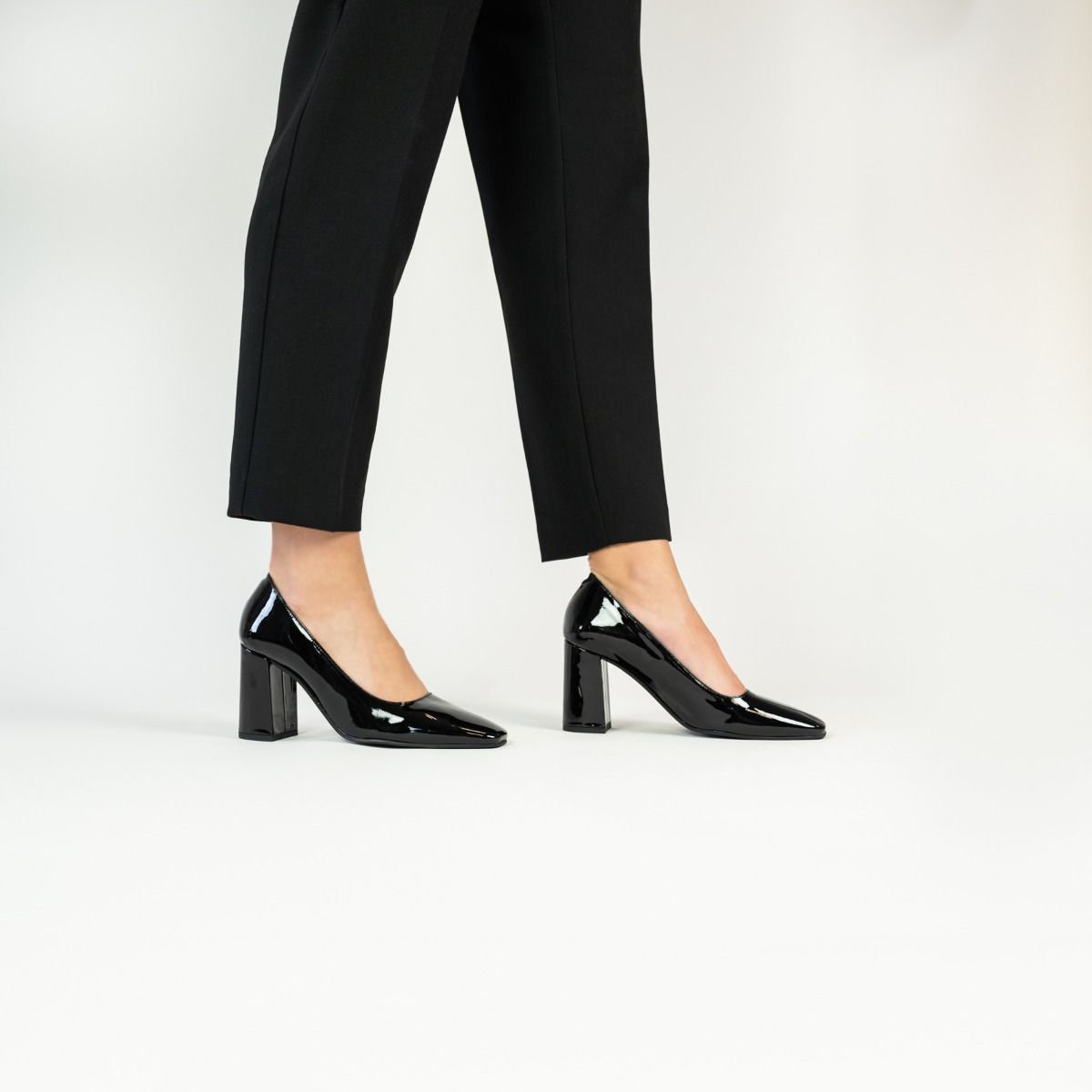 Myma  5885 - noir