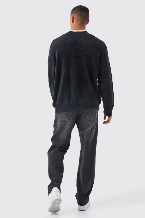 Flauschiger Oversize Pullover mit Trichterkragen